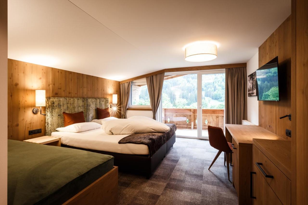 Das Naturhotel Die Eng Hinterriss Exterior photo