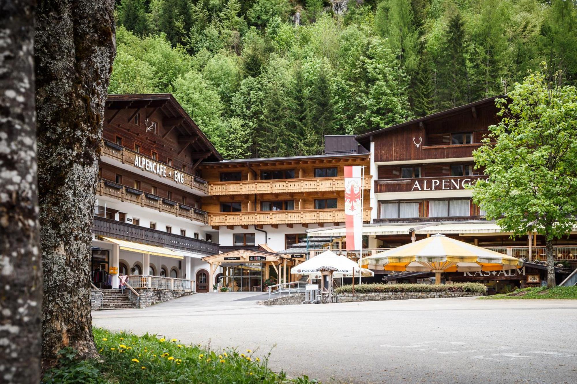 Das Naturhotel Die Eng Hinterriss Exterior photo